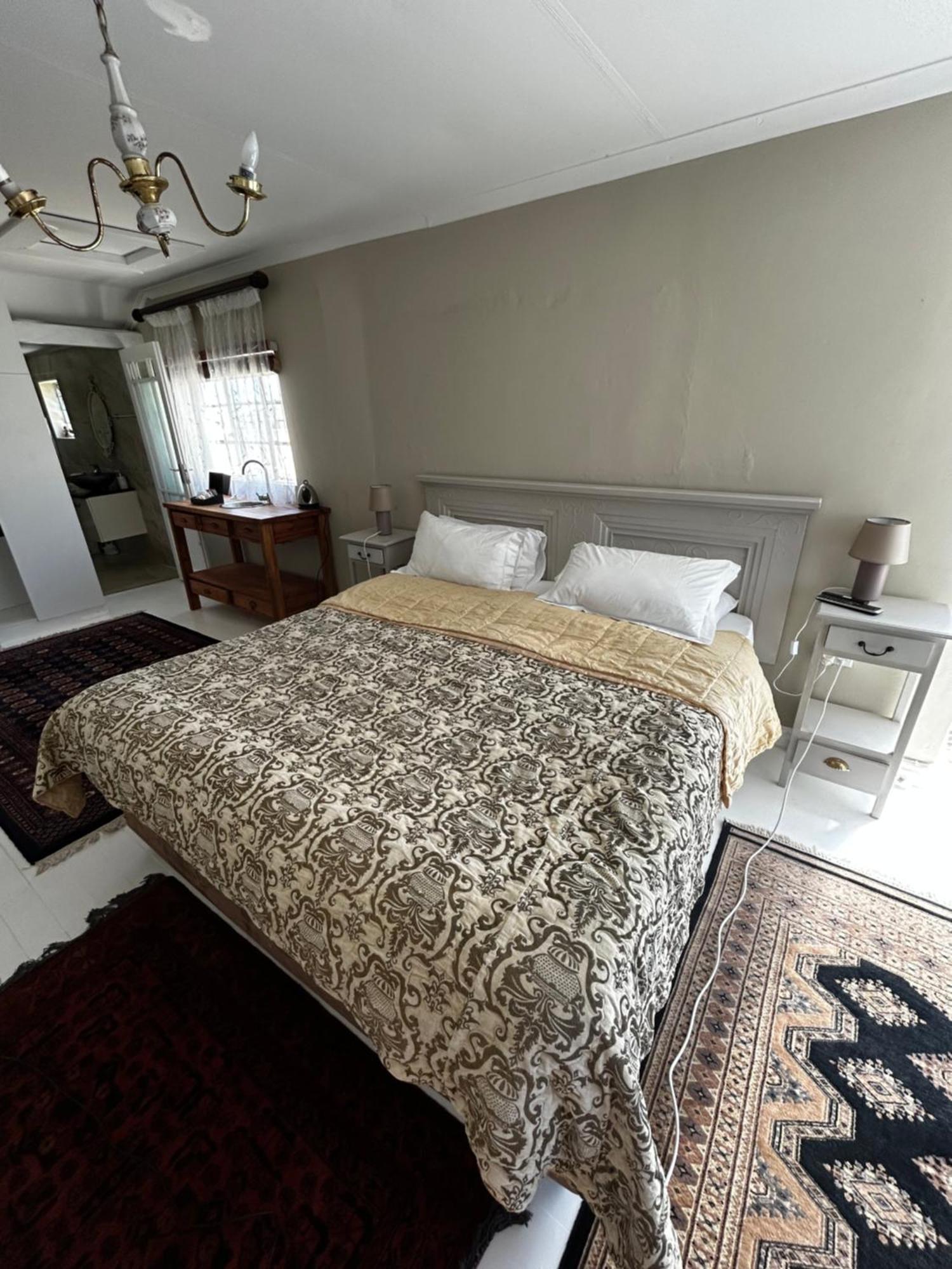 De La Fontaine Guest Cottage And Pool View Luxury Suite 普勒滕贝格湾 外观 照片